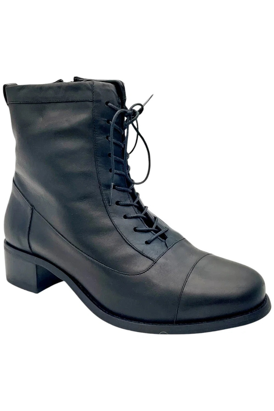 David Tate Women's Explorer Ankle Boots Black - Wide